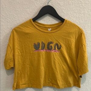 Mustard Yellow Graphic Crop Top size M